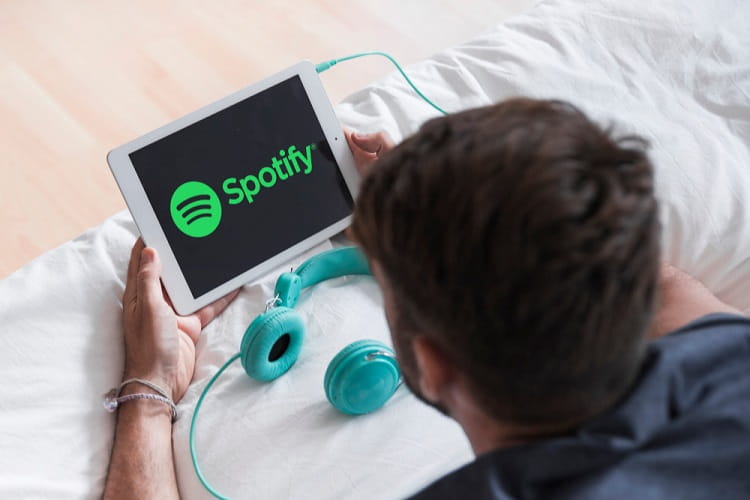 Cómo pagar Spotify con MACH en Chile